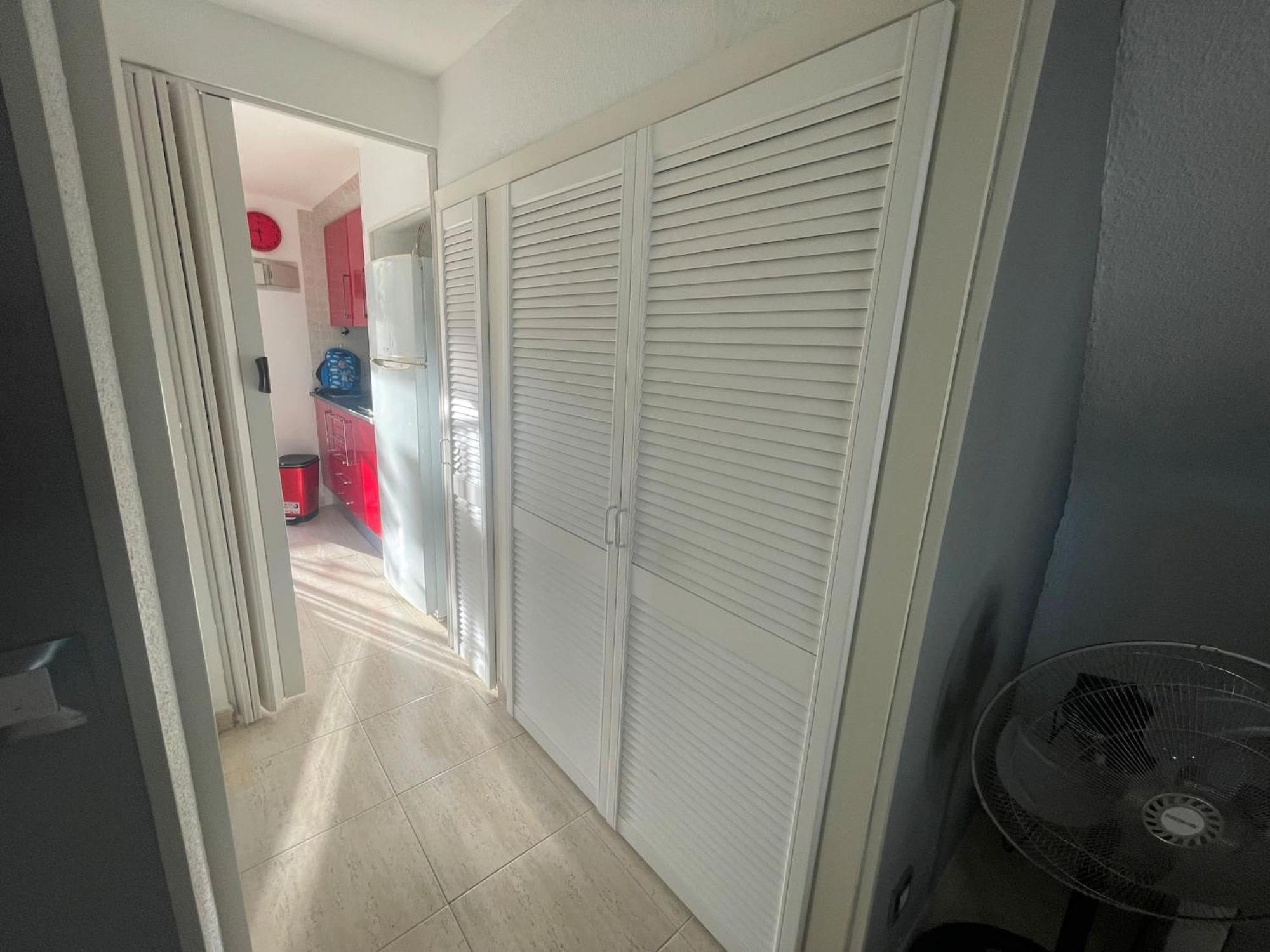 Noasti De Steram Flats Apartamento *